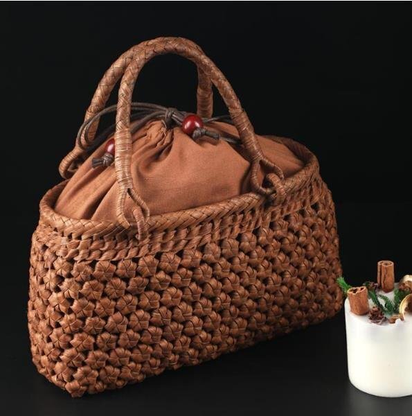 新品推薦★職人手作り良品 野山葡萄藤包かごバッグ 手編み山葡萄籠バッグ バスケット籐かご ハンドバック