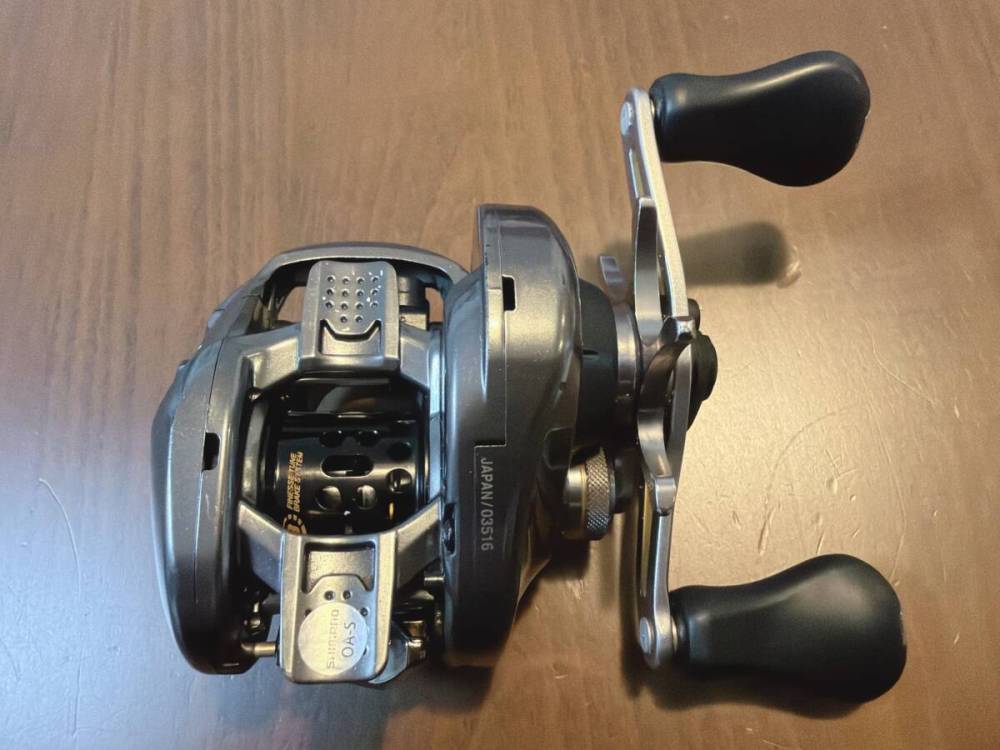 シマノ 16アルデバランBFS XG LH ALDEBARAN ベイトリール 中古品 ブラックバス ベイトフィネス