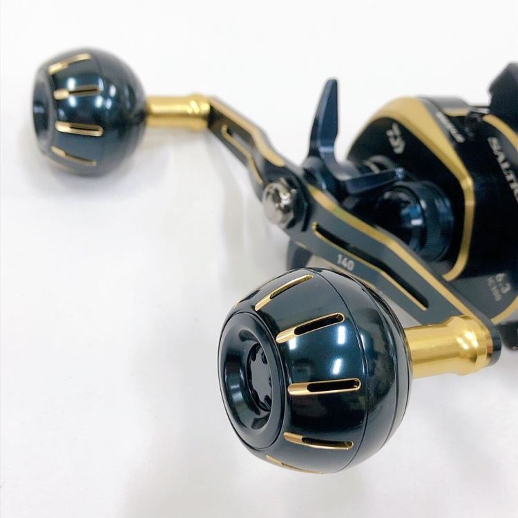 02003【1円スタート】未使用品 DAIWA ダイワ 21 SALTIGA ソルティガ IC 300L-DH ベイトリール
