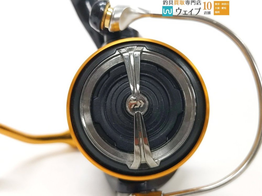 シマノ 14サハラ C3000HG ダイワ 20レブロス LT4000－CH 計2点