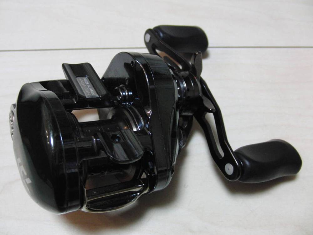 【中古美品】STEEZ LIMITED SV 105XHL 左ハンドル