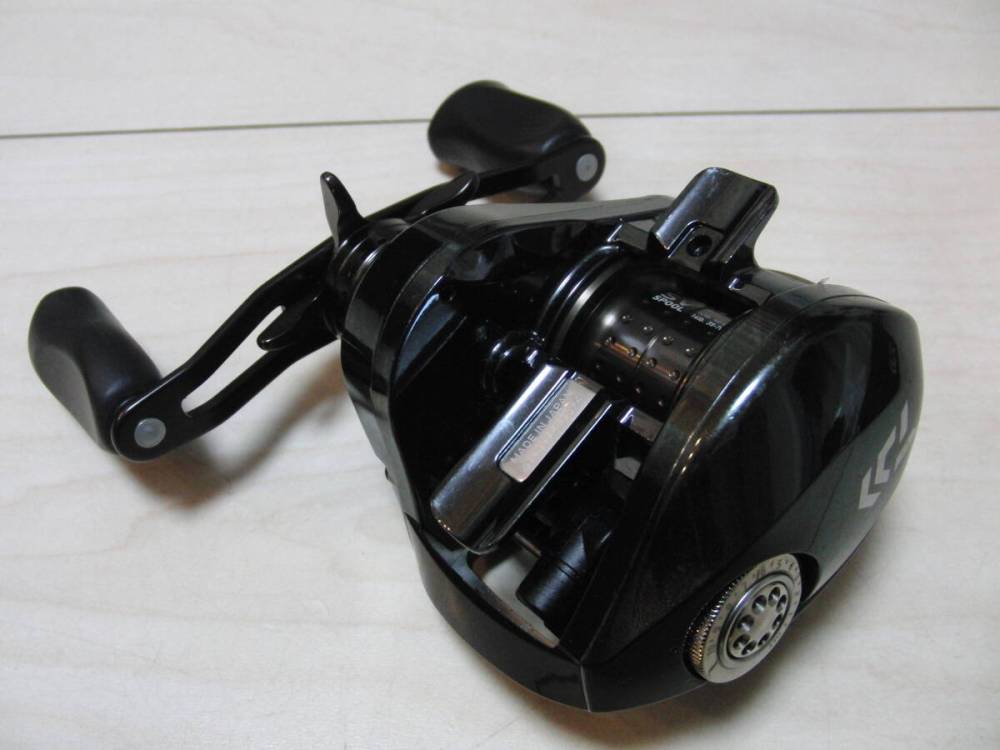 【中古美品】STEEZ LIMITED SV 105XHL 左ハンドル