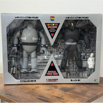 MEDICOM TOY（メディコム・トイ） MIRACLE ACTION FIGURE 鉄人28号＆ブラックオックス スペシャルツインパック（トイザらス限定）