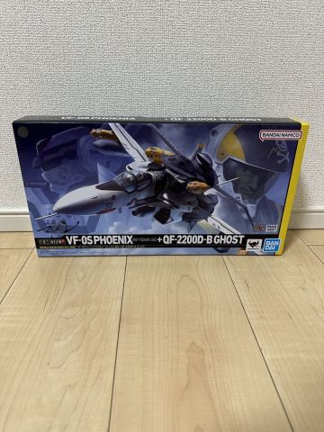 HI-METAL R VF-0Sフェニックスロイフォッカー機＋QF-2200D！未開封