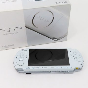 ○【SONY ソニー】PSP-3000 パール・ホワイト