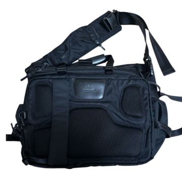 アッソブ メッセンジャーバッグ CORDURA DOBBY ビジネスバッグ メッセンジャーバッグ ブラック【美品】
