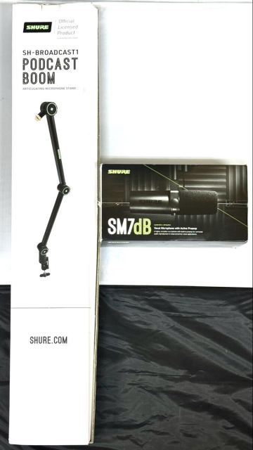 【中古品】SHURE シュア SM7dB プリアンプ内蔵ダイナミックマイク SHURE デスクトップマイクアームスタンド SH-BROADCAST1　セット売り