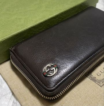 【正規品】鑑定済/グッチGUCCI／シェリーラインラウンドファスナー/シリアル番号３０８７９６〜