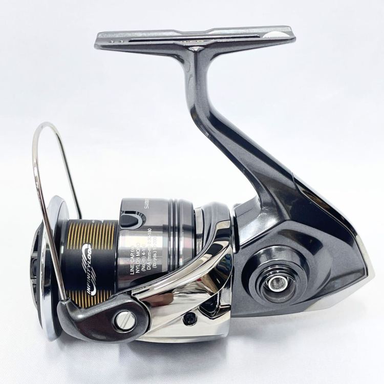 4440331 未使用　SHIMANO TWINPOWER シマノ 24 ツインパワー 4000PG スピニングリール