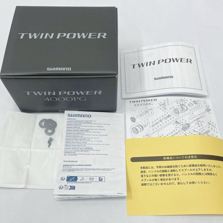 4440331 未使用　SHIMANO TWINPOWER シマノ 24 ツインパワー 4000PG スピニングリール