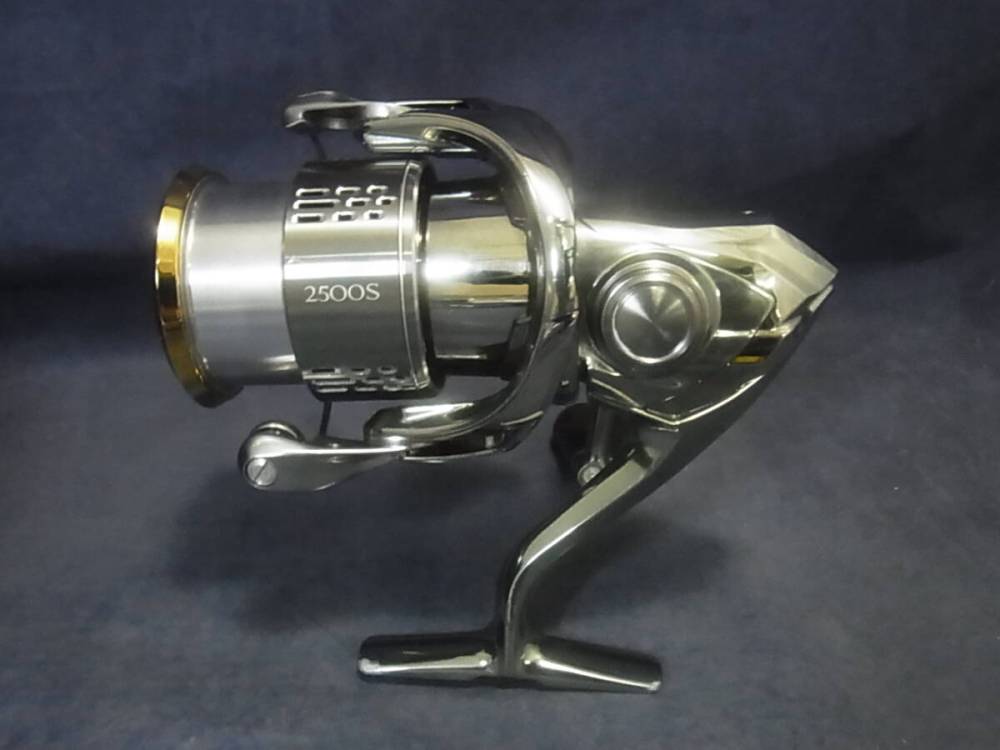 405★100円～★シマノ(SHIMANO) スピニングリール 18 ステラ 2500S■美品