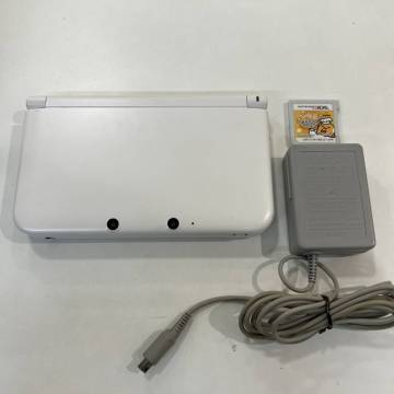 【O-4417】Nintendo 3DS LL SPR-S-JPN-CO 白 ホワイト カセット付き ぐでたま ニンテンドー 通電動作確認済み ゲーム機 本体 中古 1円～