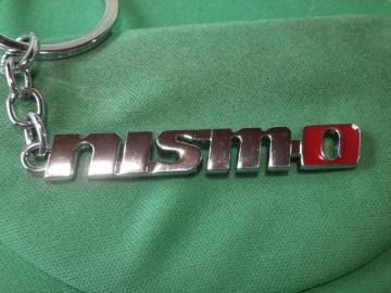 100円～キーホルダー　nismo　ニスモメタルキーホルダー　4ｃｍ　新品未使用