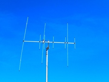 144/430MHz 高利得デュアルバンド八木 突き出しブーム付属 送料無料! 移動用 軽量350g　残り数台!