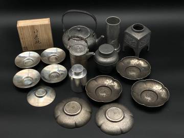 「4019」本錫 銀張 16点まとめて 総重量約2.51kg 継山 間村自造 秀堂造 在銘 急須 茶托 茶入れ 錫 古錫 共箱 茶道具 アンティーク レトロ