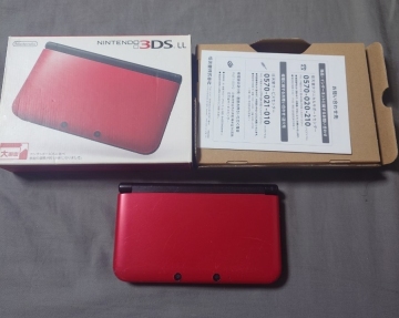 ニンテンドー3DS LL レッド ブラック　通電のみ確認済み　ジャンク　ゲーム機　1円スタート
