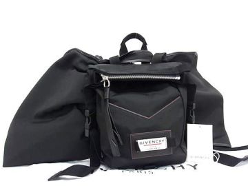1円 ■新品■未使用■ GIVENCHY ジバンシィ ウイング ダウンタウン ナイロン リュックサック バックパック ブラック系 FE2955