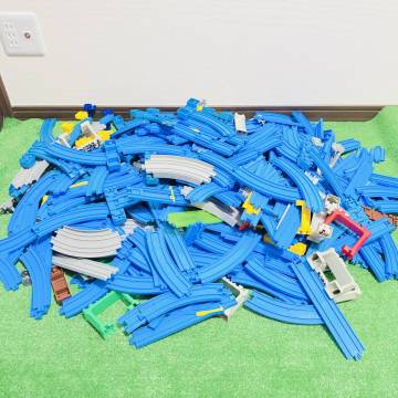 １円スタート プラレール 大量セット 曲線レール 直線レール 高架レール 坂付曲線レール 橋脚 ミニ橋脚 0429YP