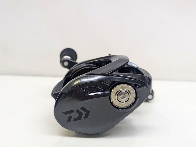 W2204-S3-19619 Daiwa ダイワ TATULA タトゥーラ TW 400XH L ベイトリール リール 釣り具 箱あり 現状品2