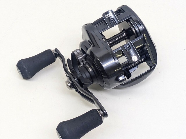 W2204-S3-19619 Daiwa ダイワ TATULA タトゥーラ TW 400XH L ベイトリール リール 釣り具 箱あり 現状品2