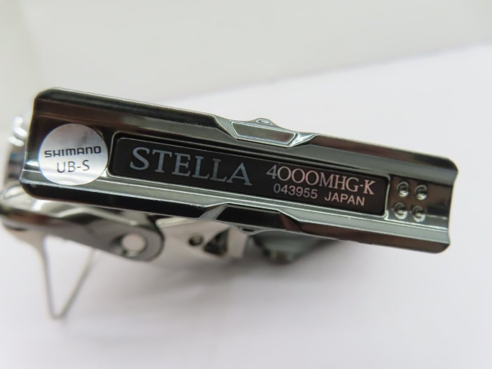 中古品●シマノ　22ステラ　4000MHG　043955●9499K