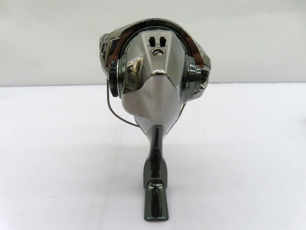 中古品●シマノ　22ステラ　4000MHG　043955●9499K