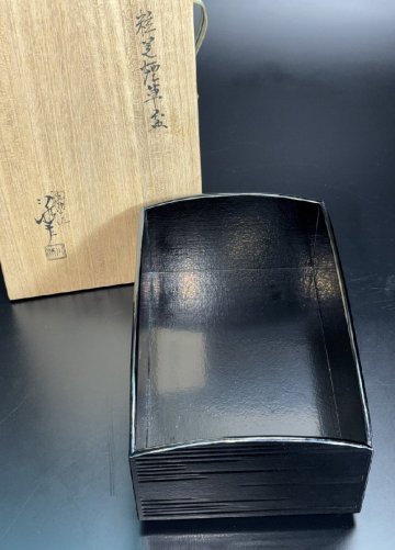 【江】漆芸 名工 川端近左 煙草盆 16.5&times;26&times;高さ11㎝ 在銘 共箱 古美術品(漆器喫煙具茶道具旧家蔵出)AXZ1620 LTodpe CTLBnnaw