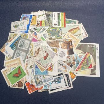 〇海外切手（一部消印付き）　ブータン・ニカラグア・オーストラリアなど　バラ/ブロック/シート切手約500枚おまとめセット〇om186