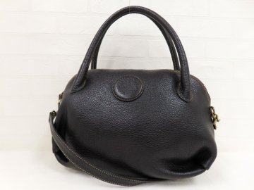 ◆美品◆GIVENCHY ジバンシィ◆カーフ レザー 本革◆2way ハンド ショルダー バッグ◆ブラック ゴールド金具◆ロゴ型押し◆A16534