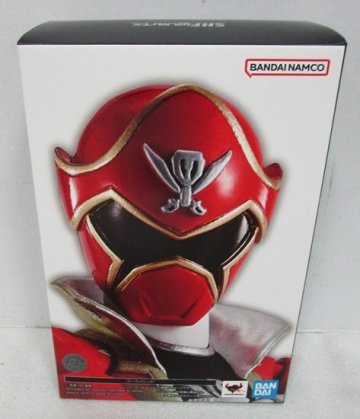 ■【未開封】TAMASHII NATIONS S.H.フィギュアーツ(真骨彫製法)海賊戦隊ゴーカイジャー ゴーカイレッドフィギュア　BANDAI