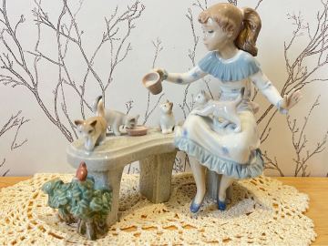 【訳あり/絶版】リヤドロ LLADRO 6109「ミルクの時間」少女 仔猫 フィギュリン 西洋陶磁 フィギュリン 置物 スペイン製