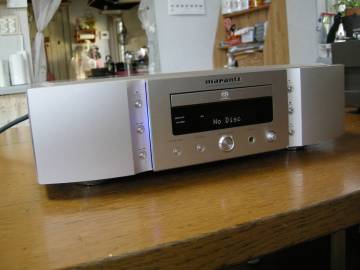 Marantz SA-13S2 SACDプレーヤー正常動作品(リモコン、電源ケーブル付属)