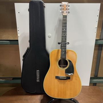 ▲【売り切り】C.F.Martin & Co.(マーティン) アコースティックギターD-28 ※経年劣化箇所あり
