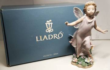 15M リヤドロ LLADRO 蝶の妖精 010.06875 BUTTERFLY 羽 フィギュリン 少女 花 陶器 箱付 SPAIN スペイン 1円スタート 
