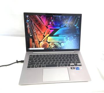 S8051632 HP ZBook Firefly 14 inch G9 1点(CPU i7-1255U/メモリ 32GB DDR5/SSD 512GB)【通電OK、AC付き】