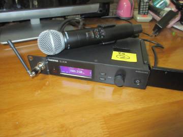 SHURE　デジタルワイヤレス　SLXDマイクチューナーセット　SLXD24/SM58-JB　その2