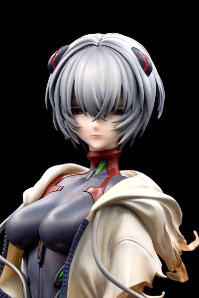 綾波レイ　胸像（1/4スケール）　PussRoda　 塗装済み完成品