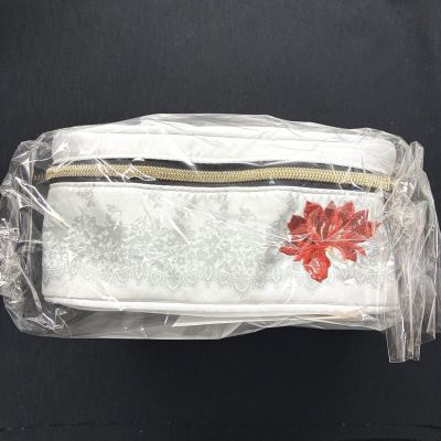 ワコール　サルート　ノベルティ　バニティポーチ　アクセサリーフォルダー付き　① 新品未使用品　wacoal salute 