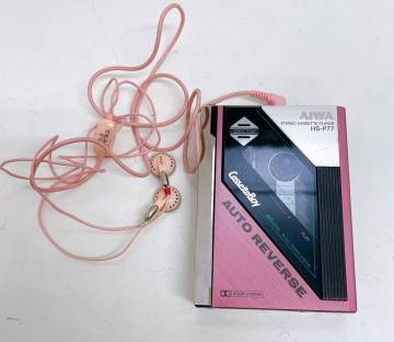 希少ピンク【★AIWA アイワ HS-P77 カセットボーイ ポータブルプレーヤー】TEAC イヤホン付/レトロ/CassetteBoy/当時物/D85-024