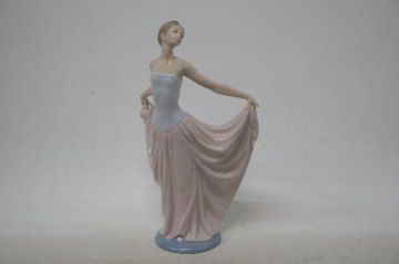 [5-41] LLADRO リヤドロ 5050 踊る少女 バレリーナ バレエ 女性 ドレス フィギュリン 陶器人形 西洋磁器 ポーセリン 置物 インテリア