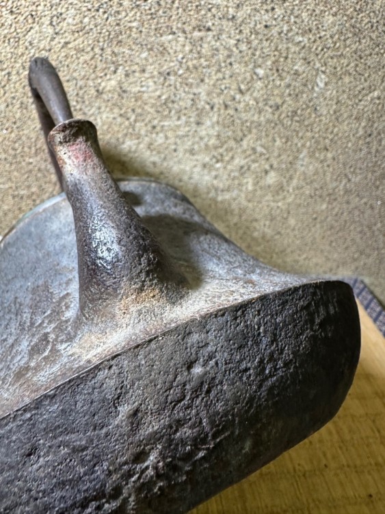 小振り　初代?　金寿堂　玉摘　白肌　 雨宮　明?治時代? 鉄瓶 煎茶道具 釜師 古美術