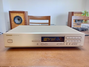 ONKYO T-424 FMチューナー
