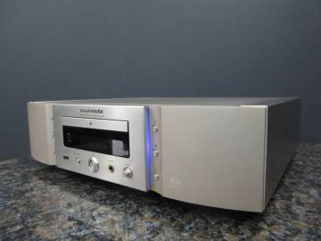 【オススメ品】marantz SACDプレーヤー SA14S1 マランツ　(管理番号M3)