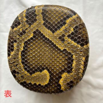 沖縄三線専用　名工　内間直樹氏作　チーガ(胴)本皮一枚張り