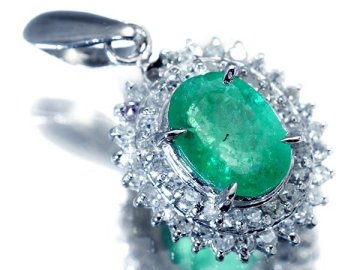 1円～【ジュエリー極】良質エメラルドグリーン！良質天然エメラルド0.65ct＆天然ダイヤ 高級Pt900ペンダントヘッド h8482vm【送料無料】