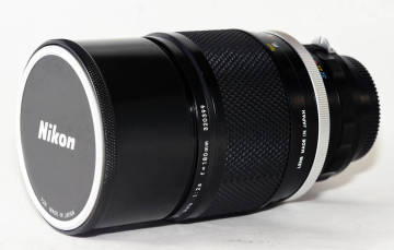 美品　Nikon NIKKOR 180mm f2.8 マニアルフォーカス　ポートレート撮影に最適　明るい望遠レンズ 　デジカメでフルサイズの高級レンズ
