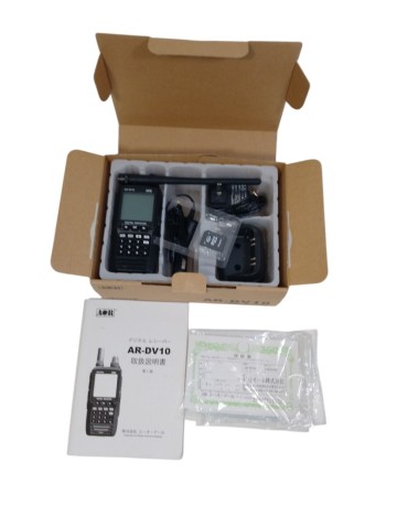 1円スタート 新品未使用【05】AOR AR-DV10 デジタルレシーバー 広帯域受信機 バッテリー付属 E0001