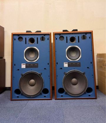 JBL 4343 スピーカーペア。動作品。エツジ交換済み