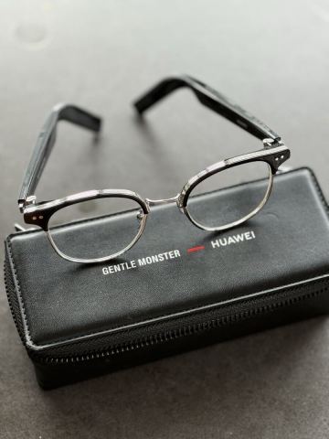 HUAWEI &times; Gentle Monster Eyewear SMART ALIO-01 スマートグラス 充電ケース付き 美品