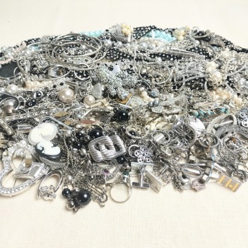 ダンヒル 4℃ シルバー 刻印☆大量 アクセサリー まとめて 1,993g 1円〜 金銀メッキ ネックレス ブローチ パール 指輪 イミテーション l9